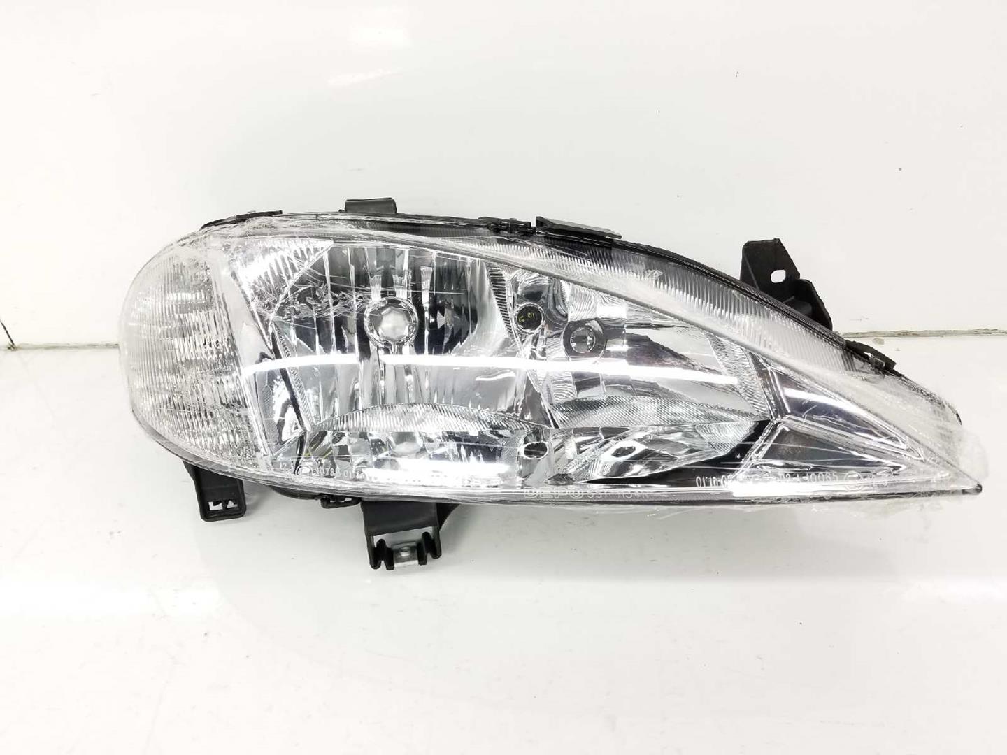 RENAULT Megane 2 generation (2002-2012) Oikea etuvalo 085511131R,7701047180,HALOGENO 19721801