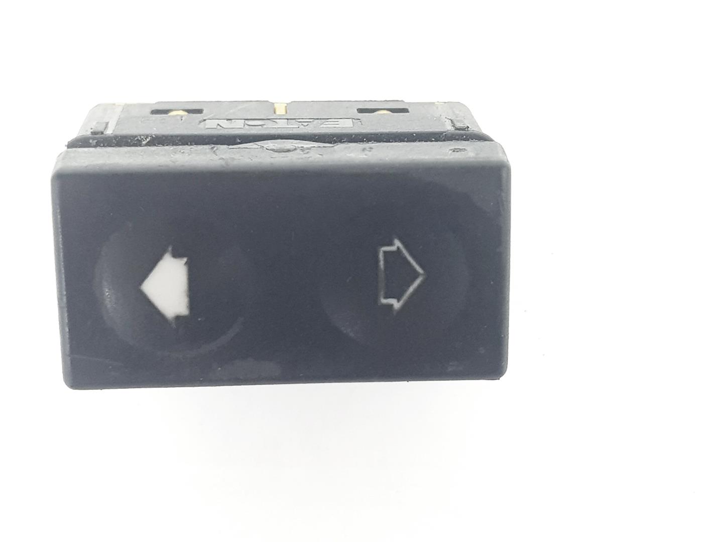 BMW Z3 E36/7 - E36/8 (1995-2002) Front Right Door Window Switch 61318368941, 8368941 21012383