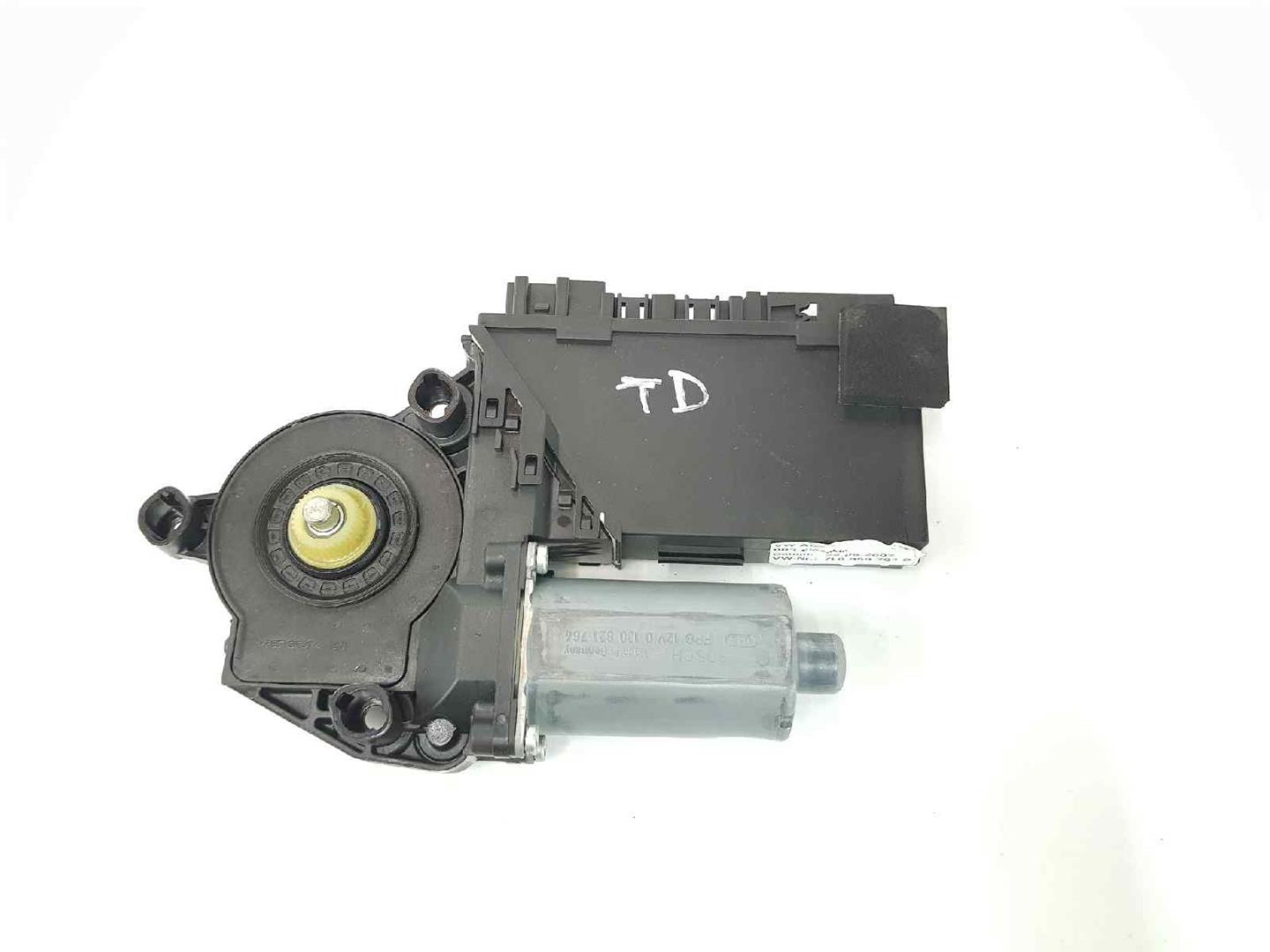 VOLKSWAGEN Touareg 1 generation (2002-2010) Motor de control geam ușă  dreapta spate 3D0959794F, 7L0959704D, 05074391 19677112