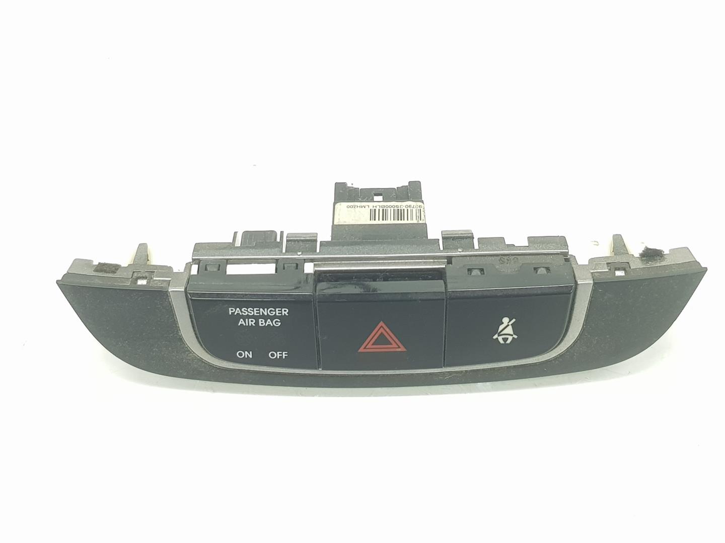 HYUNDAI Tucson 3 generation (2015-2021) Hazard button 937902S000BLH, 937902S000BLH 19928074