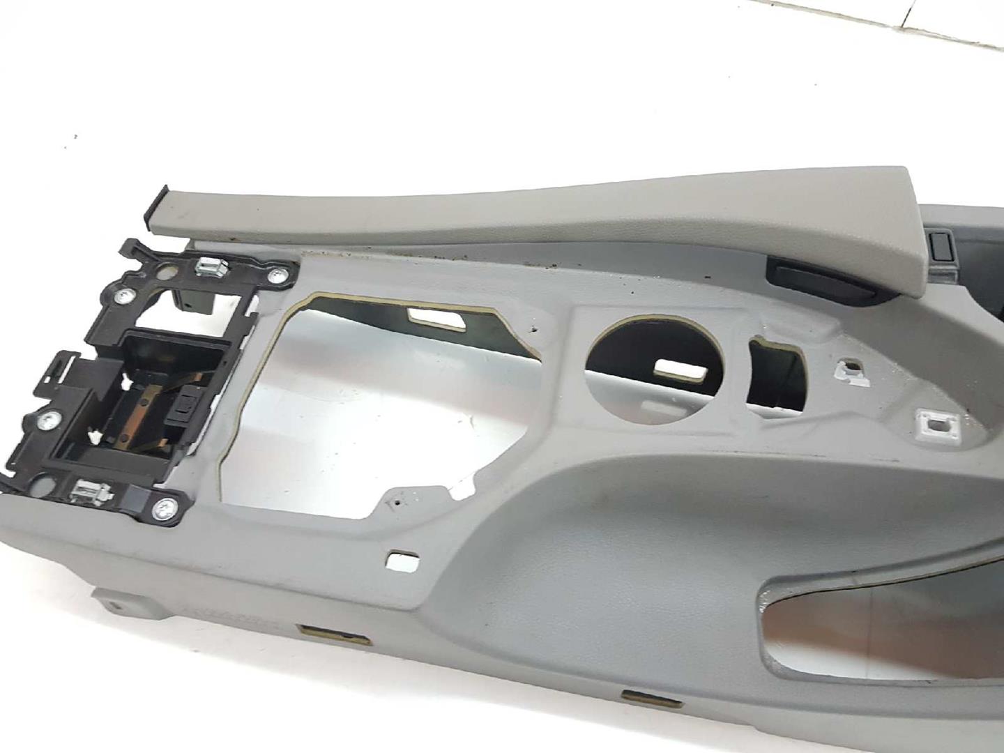 BMW 5 Series E60/E61 (2003-2010) Armrest 51167034086, 51169191773 19911288