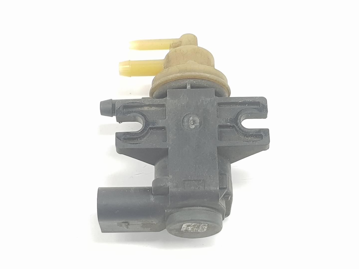 VOLKSWAGEN Caddy 4 generation (2015-2020) Solenoid Valve 04L131051AH, 04L131051AH 19907276