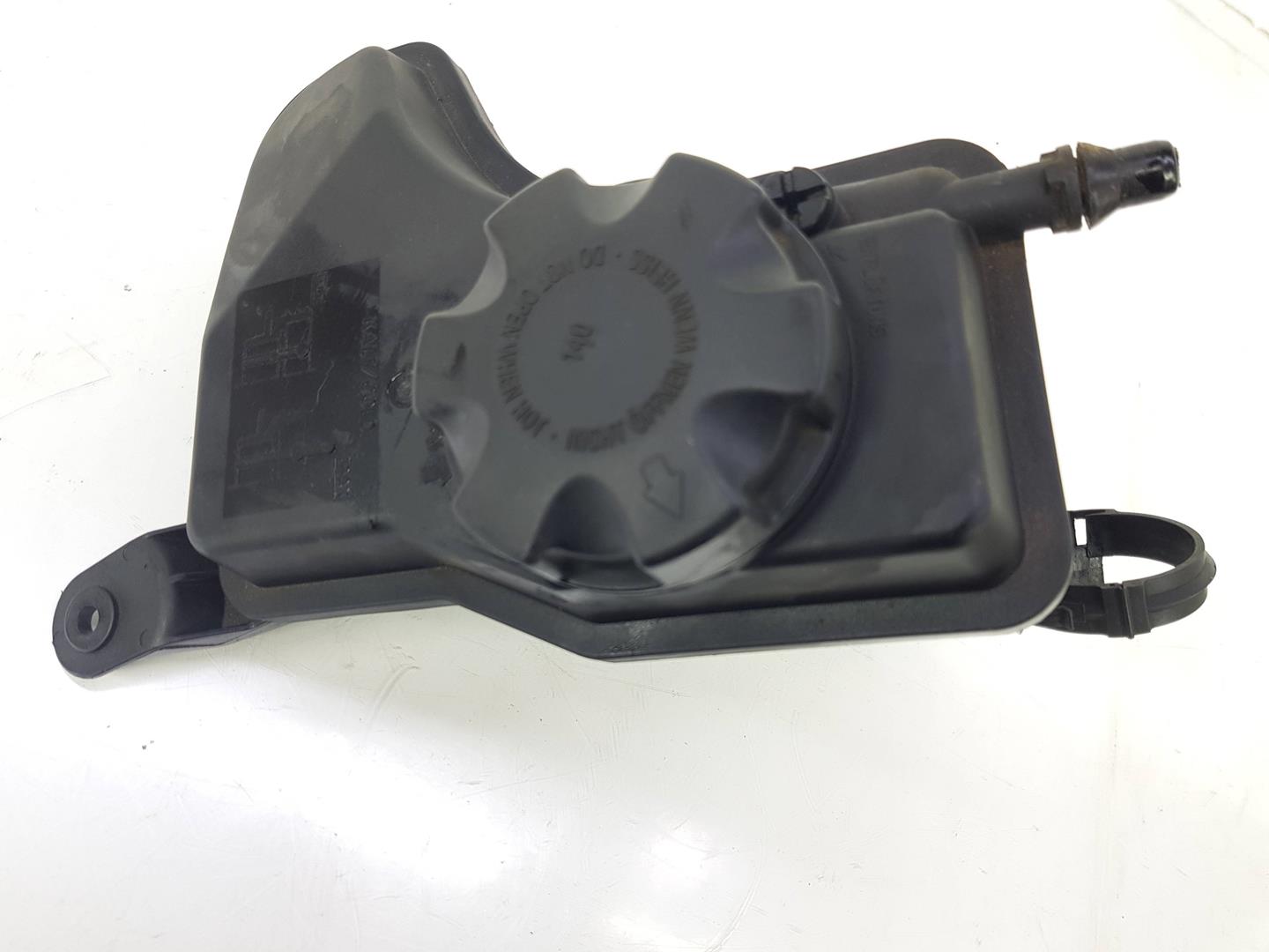 BMW 3 Series E90/E91/E92/E93 (2004-2013) Izplešanās tvertne 17138570079, 17137800291 19800037