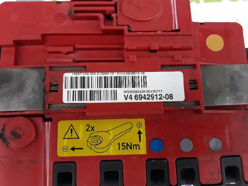 BMW 3 Series E90/E91/E92/E93 (2004-2013) Fuse Box 61146971370, 6942912 19611686