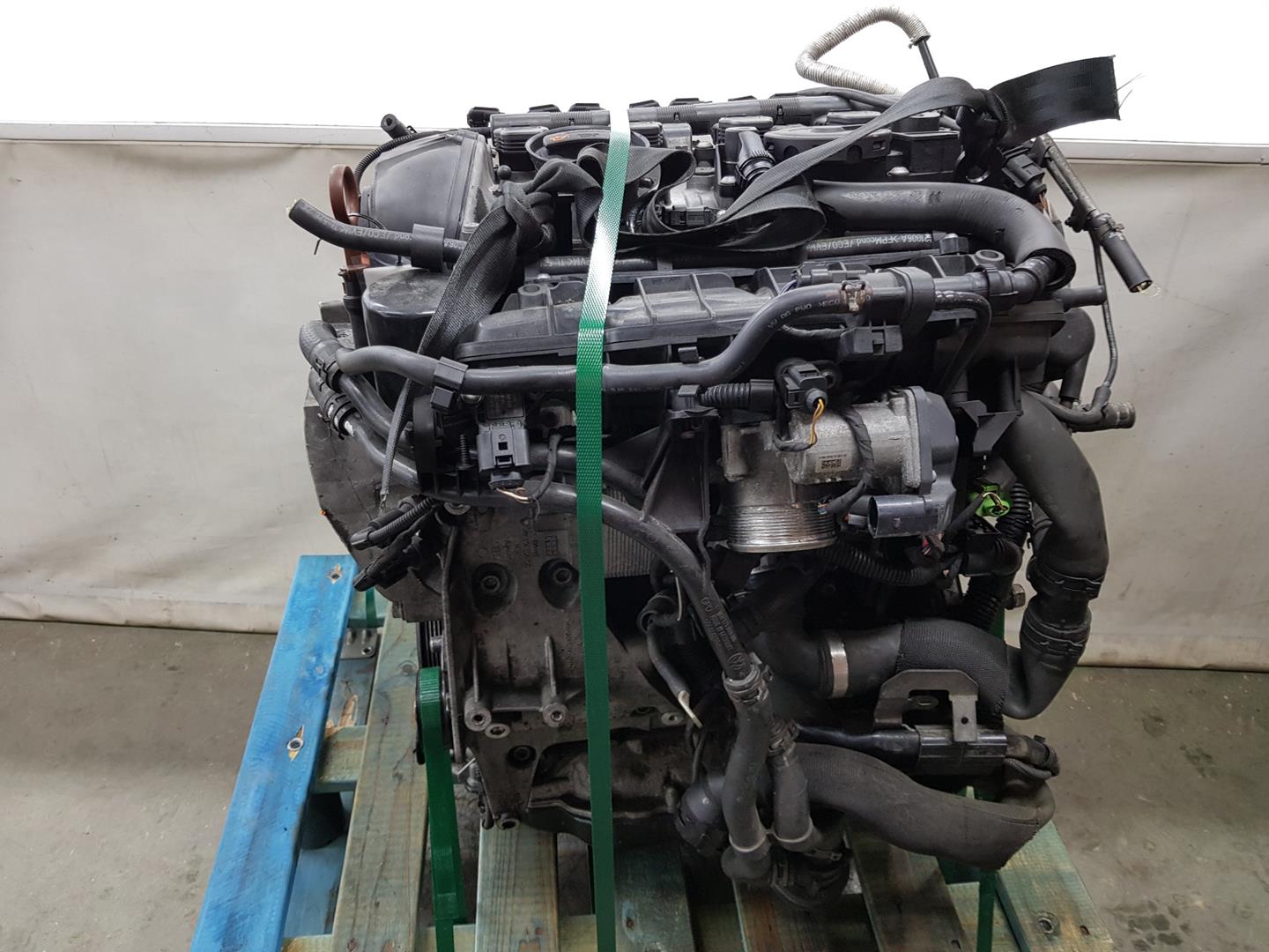 AUDI TT 8J (2006-2014) Engine CESA 22601861