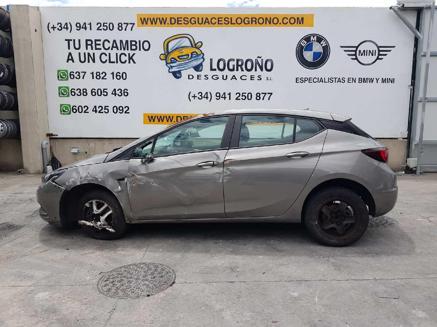 OPEL Astra K (2015-2021) Galinių dešinių durų langų pakėlimo mygtukas 13408452,13408452 19678622