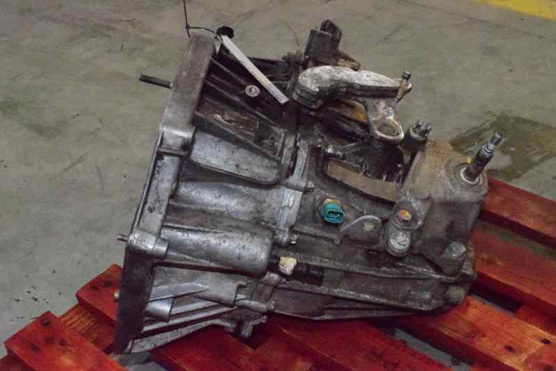 RENAULT Kangoo 2 generation (2007-2021) Gearbox TL4000, 7701477995 19939798