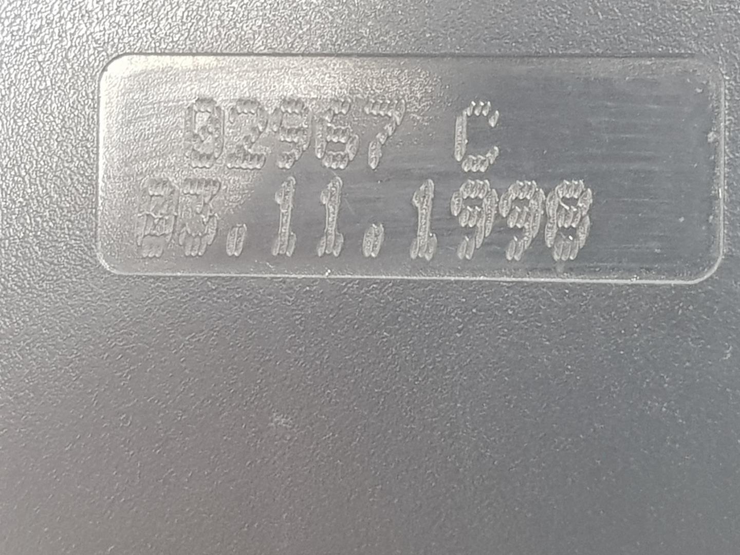 BMW 3 Series E36 (1990-2000) Priekinė dešinė sėdynės sagtis 72118221014, 8221014 24208851