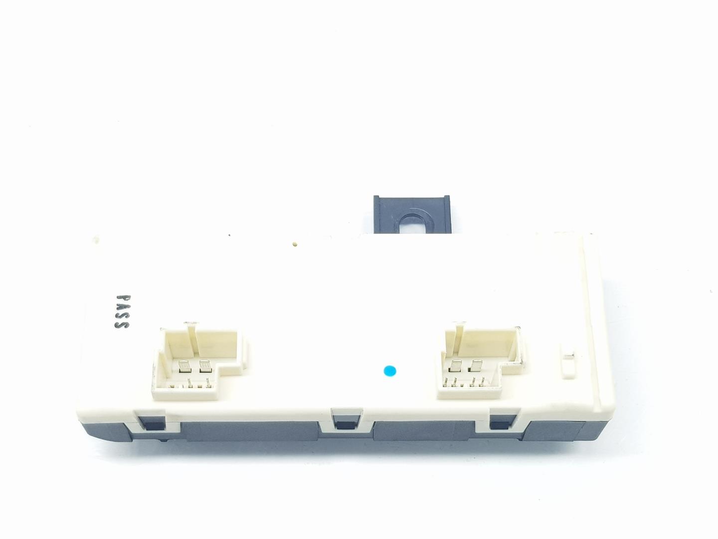 MERCEDES-BENZ GLA-Class X156 (2013-2020) Kiti valdymo blokai A2469003615, A2469003615 24216758