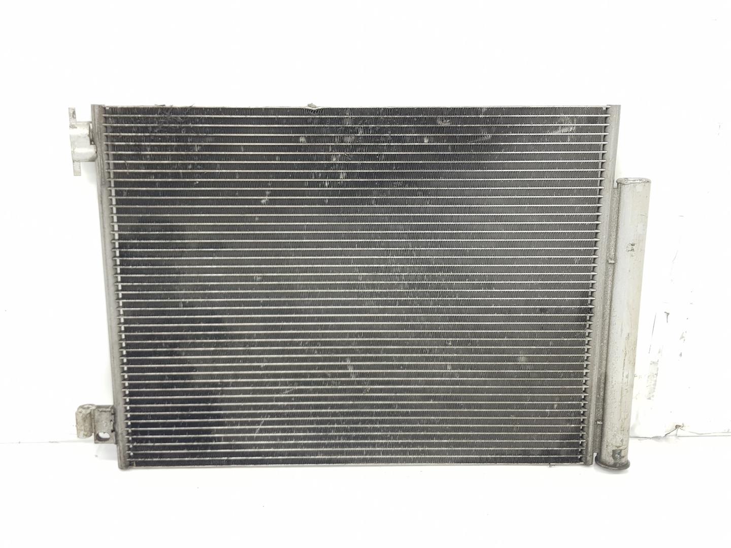 RENAULT Clio 3 generation (2005-2012) Radiator aer condiționat 921006843R, 921006843R 19797100