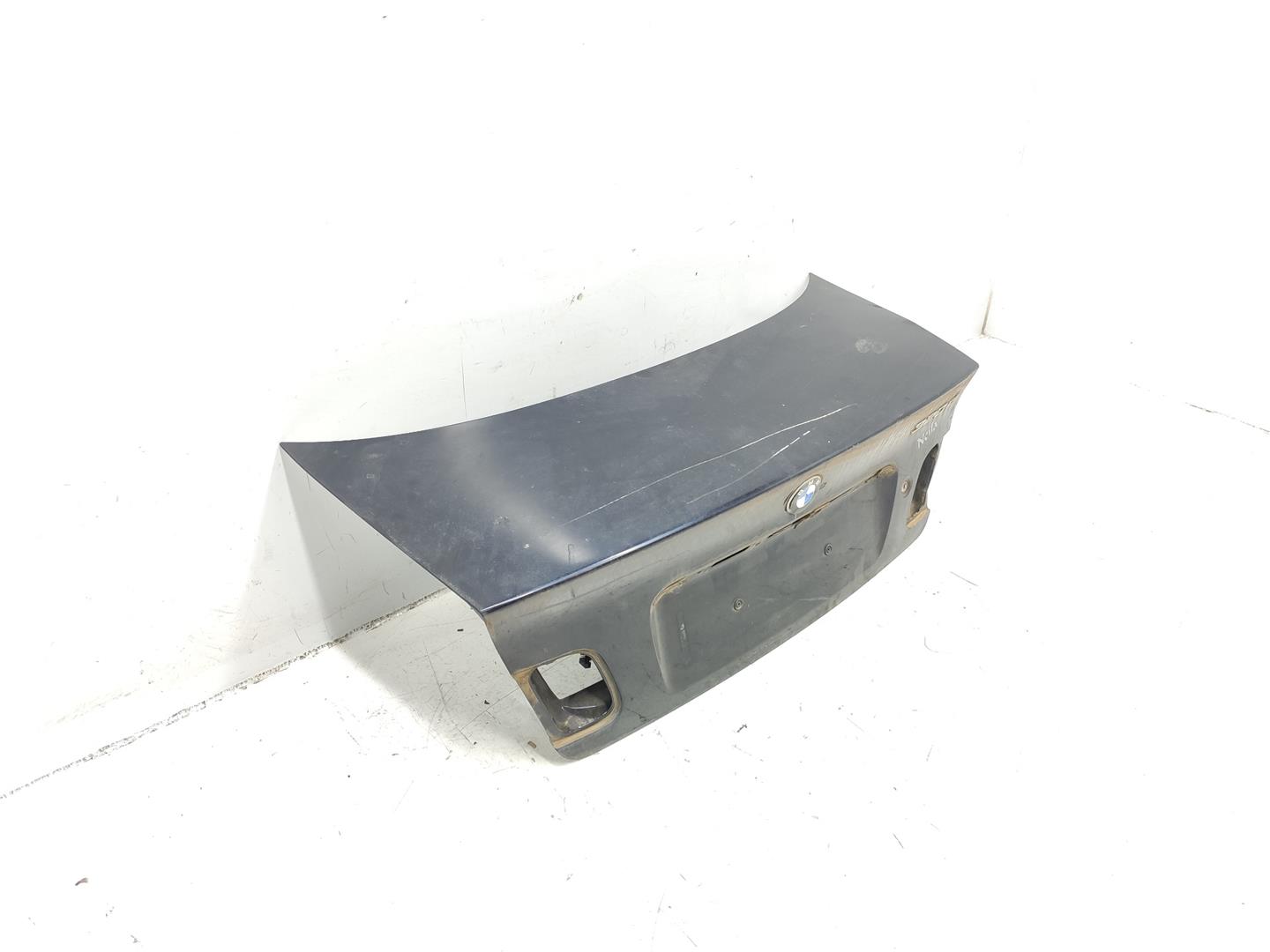 Boot lid 204D1 41627003314 de Bmw Serie 3 berlina e46 2000-2003 con 174028 km