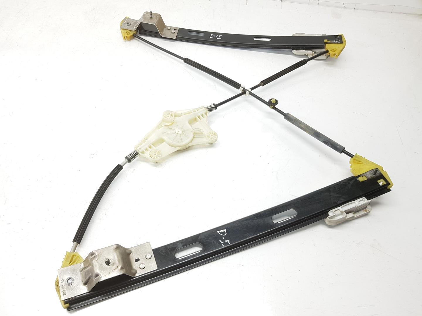 SEAT Leon 3 generation (2012-2020) Vindusregulator foran venstre dør 5F4837461D,5F4837461D,ELEVALUNASSINMOTOR 19923608