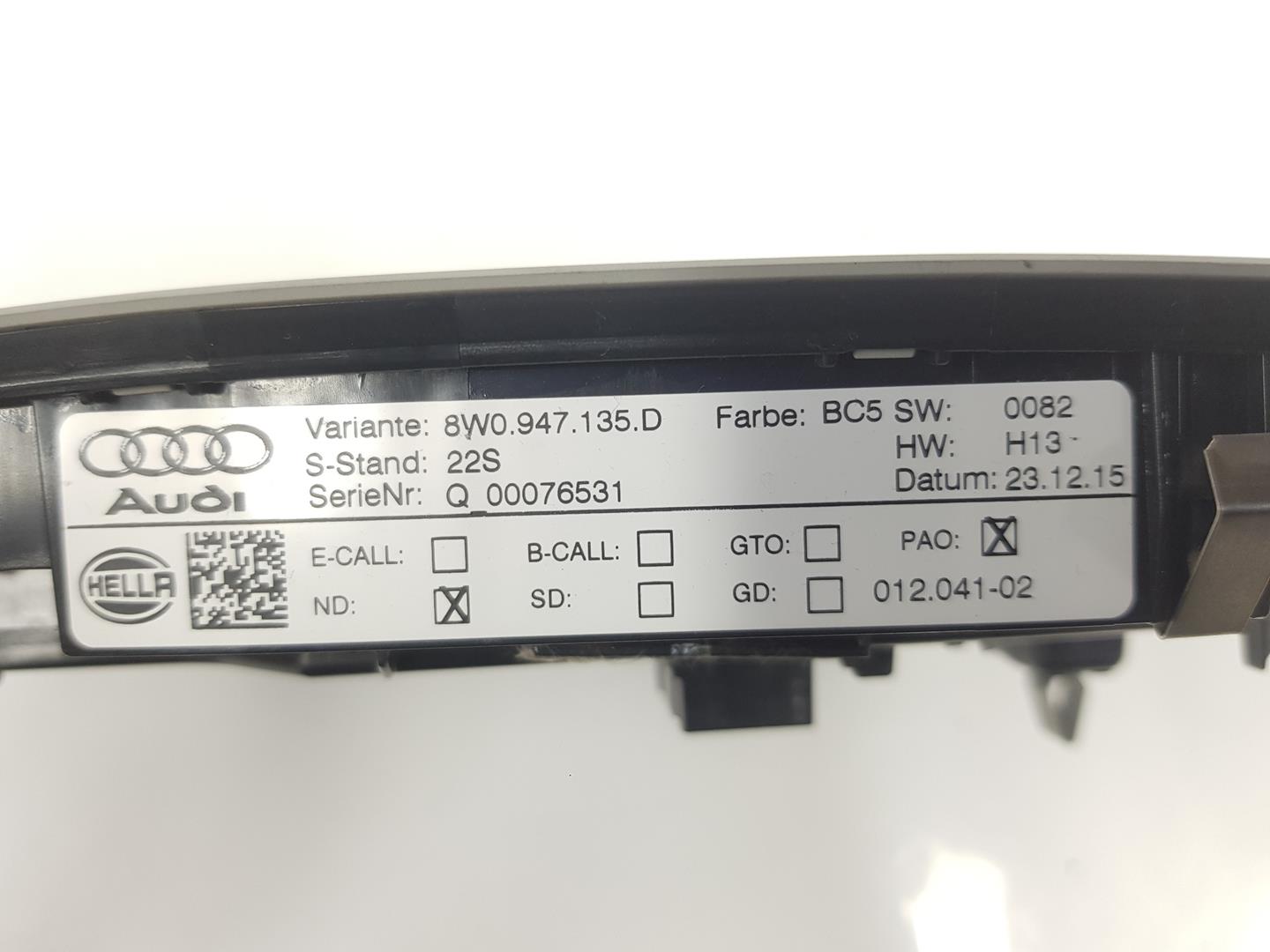 AUDI A4 B9/8W (2015-2024) Другие внутренние детали 8W0947135D, 8W0947135D 19854040