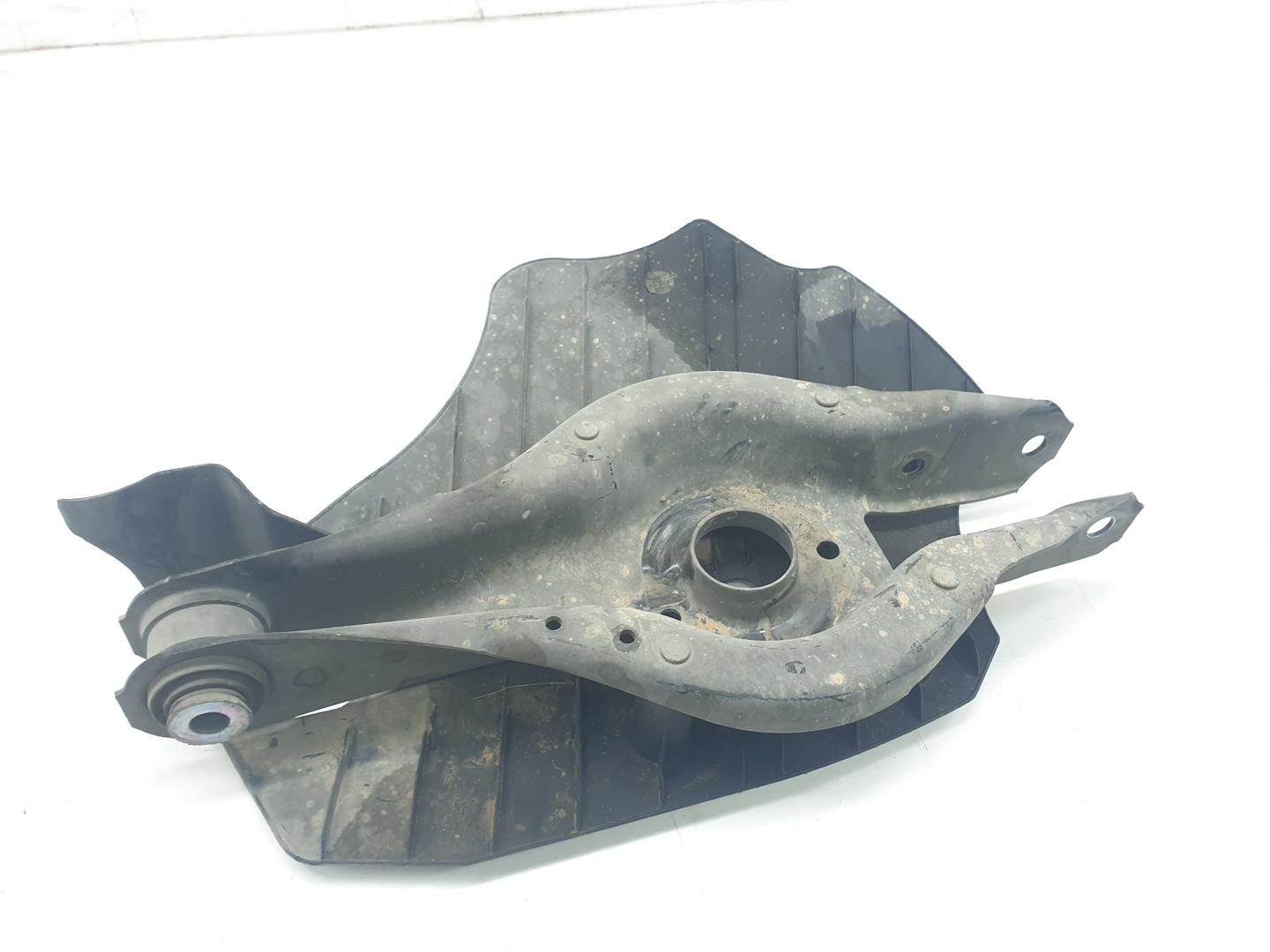 BMW 1 Series F20/F21 (2011-2020) Braț articulat dreapta spate 33326796138, 6884694 24248783