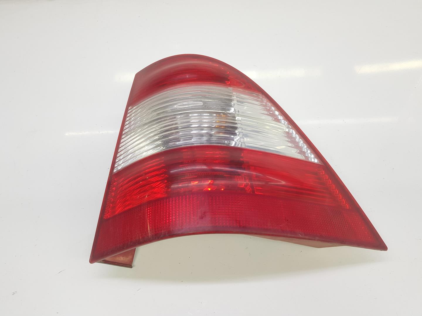 MERCEDES-BENZ M-Class W163 (1997-2005) Rear Right Taillight Lamp A1638202064,A1638202064 19816649