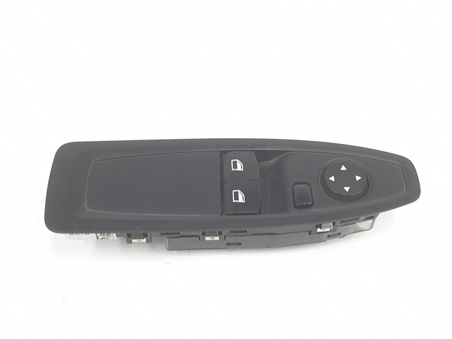 BMW 1 Series F20/F21 (2011-2020) Кнопка стеклоподъемника передней левой двери 61319226264,61319226264 19894062