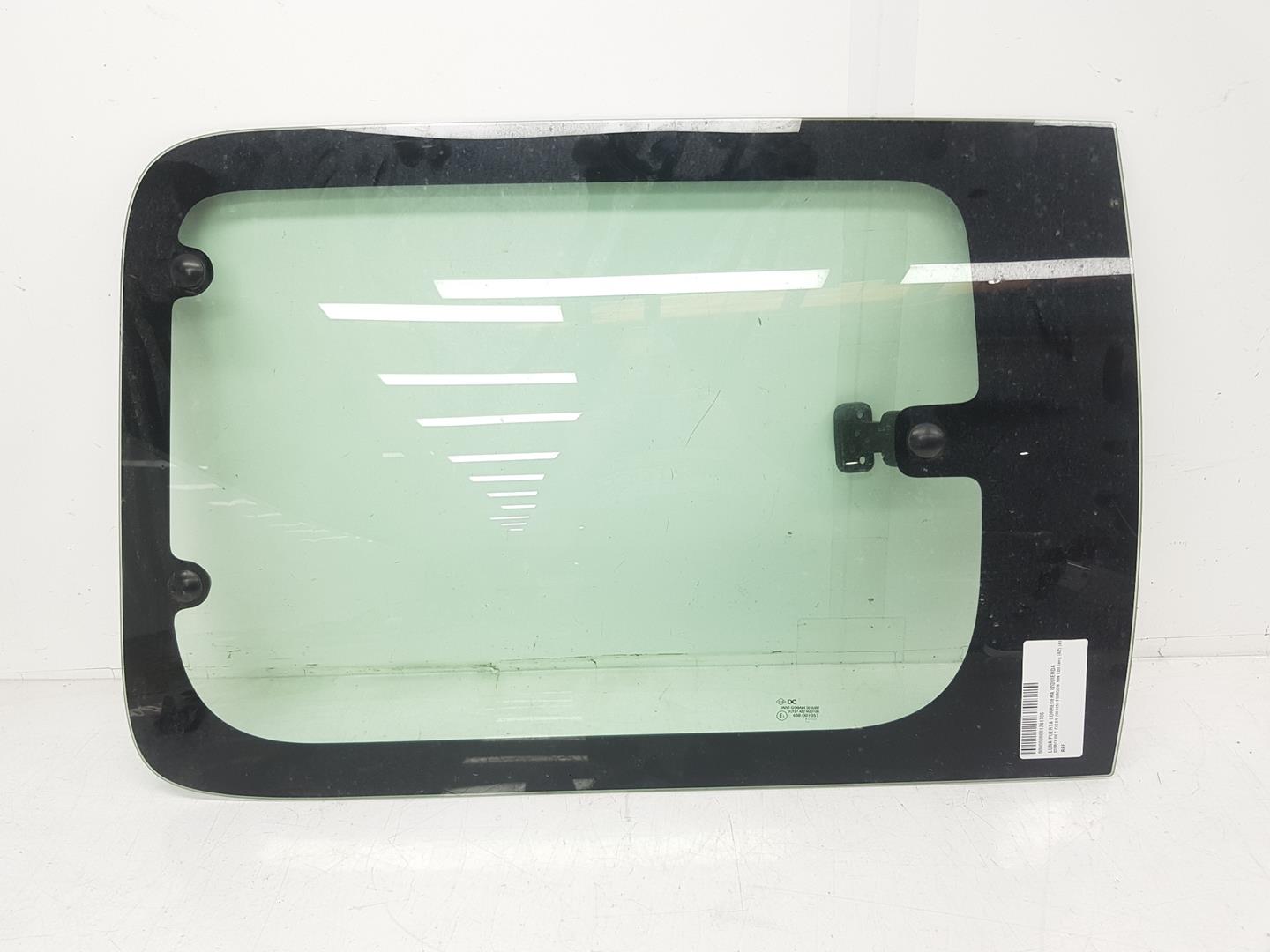 MERCEDES-BENZ Citan W415 (2012-2021) Kairys šoninių durų stiklas A4156700824, A4156700824 24135738