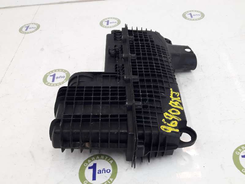 RENAULT Clio 2 generation (1998-2013) Other Engine Compartment Parts 8200089030,8200089030,98090100 19649658