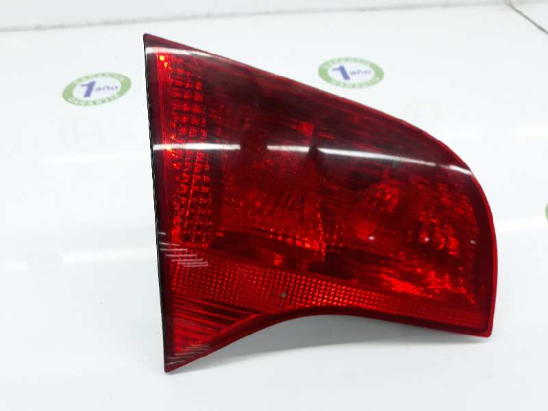 AUDI A4 B7/8E (2004-2008) Left Side Tailgate Taillight 8E9945093,8E9945093A,484501 19619296