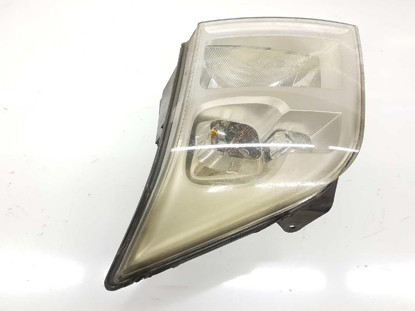 Phare gauche T22DD0P 1537774 de Ford Transit caja/chasis (fm_ _, fn_ _, ff_ _) 2006-2014 140 CV - pieza usada