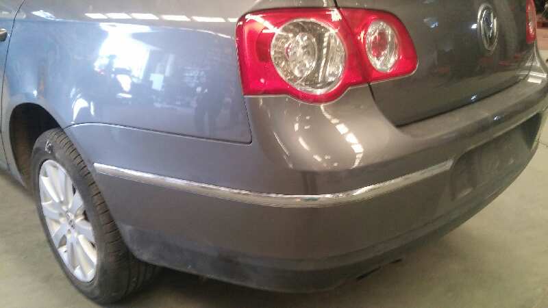 VOLKSWAGEN Passat B6 (2005-2010) Bagasjelokk bak 3C5827025H,3C5827025H,GRIS 19556925