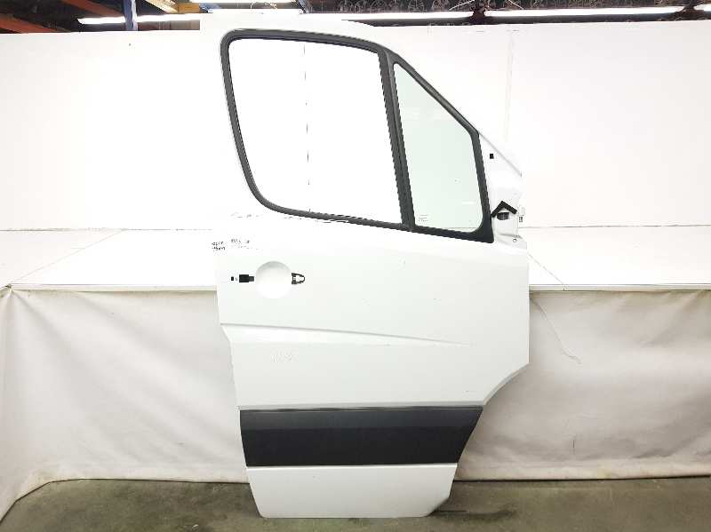 MERCEDES-BENZ Sprinter 2 generation (906) (2006-2018) Front Right Door 9067200105,9067200105 24549744