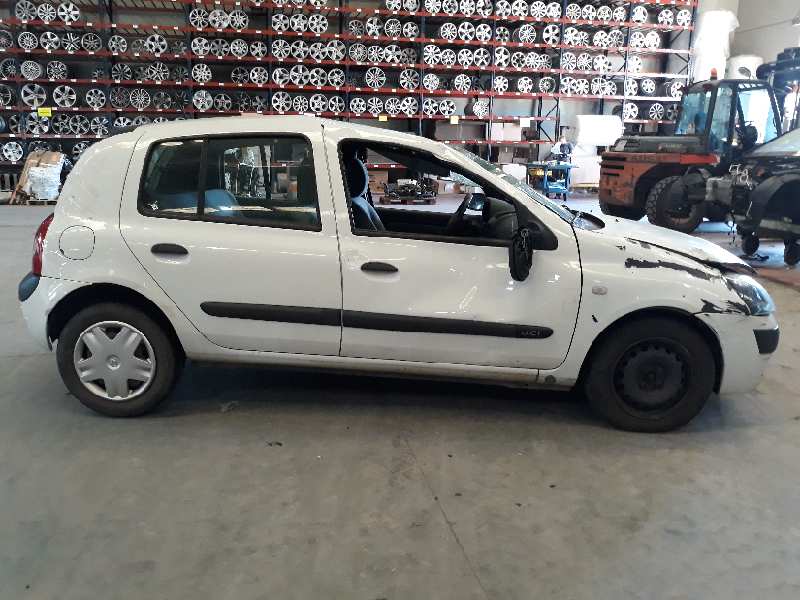 RENAULT Clio 2 generation (1998-2013) Бампер передний 7701476554, BLANCO 19604132