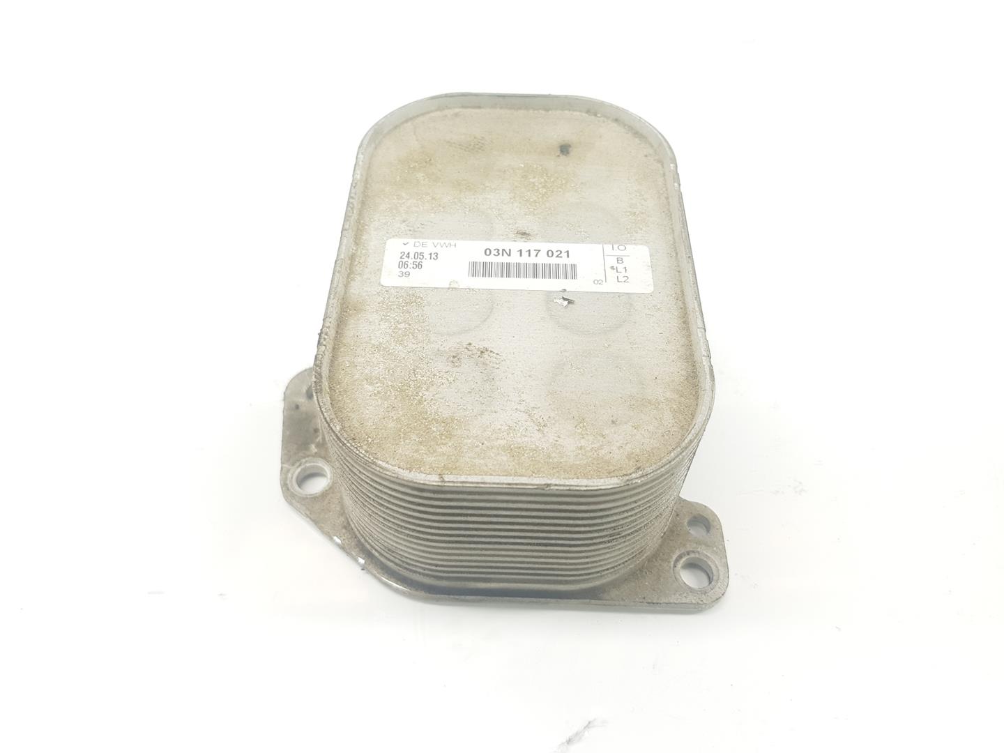 VOLKSWAGEN Variant VII TDI (2014-2024) Oil Cooler 03N117021, 03N117021 19876669