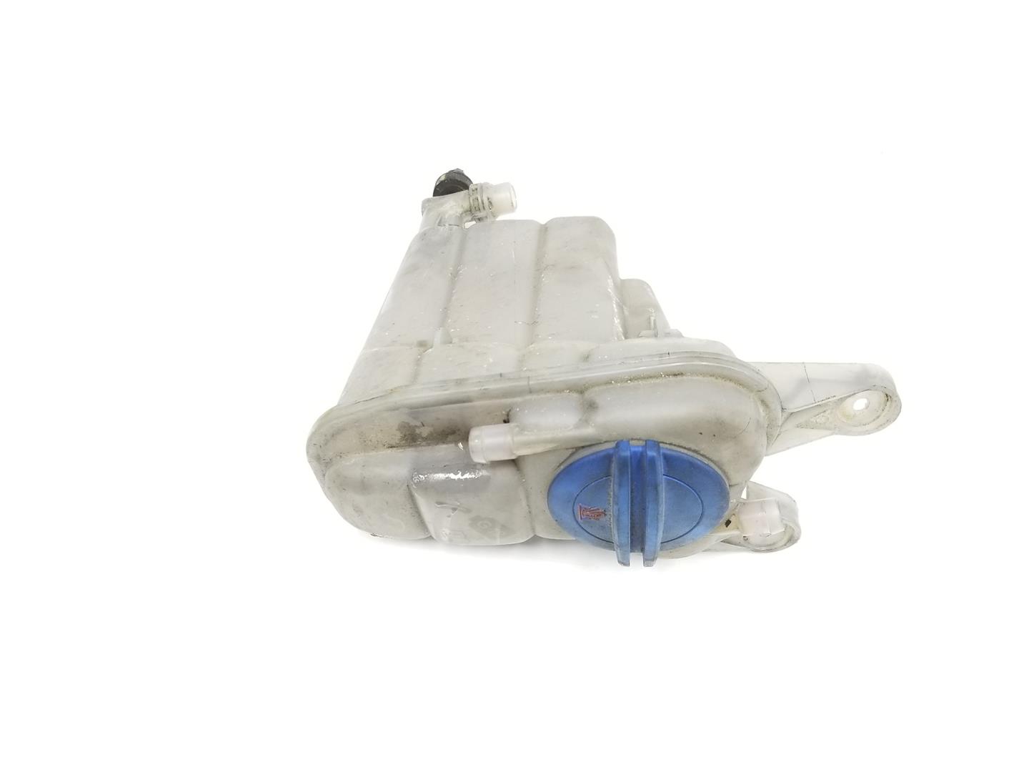 AUDI A4 B8/8K (2011-2016) Расширительный бак 8K01214030,8K01214030 19921992