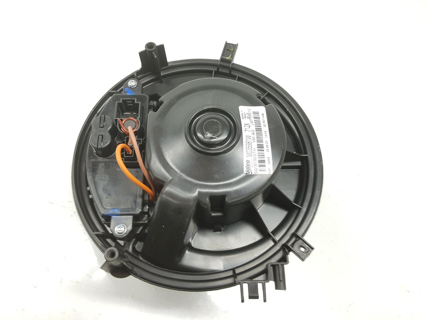 VOLKSWAGEN T-Roc 1 generation (2017-2024) Heater Blower Fan 5Q1819021H, 5Q1819021H 24140846