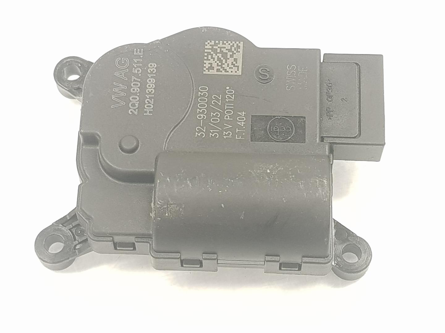 VOLKSWAGEN Transporter T6 (2015-2024) Air Conditioner Air Flow Valve Motor 2Q0907511E, 2Q0907511E 24216892