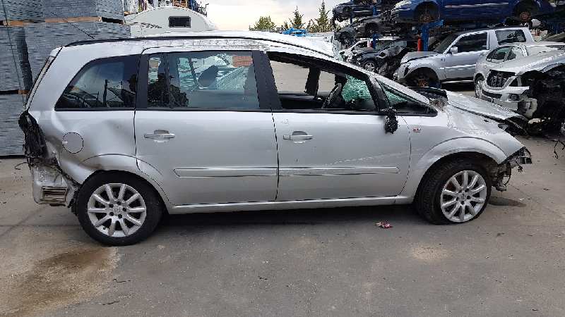 OPEL Zafira B (2005-2010) Другие внутренние детали 13301077, 13253694 19646980