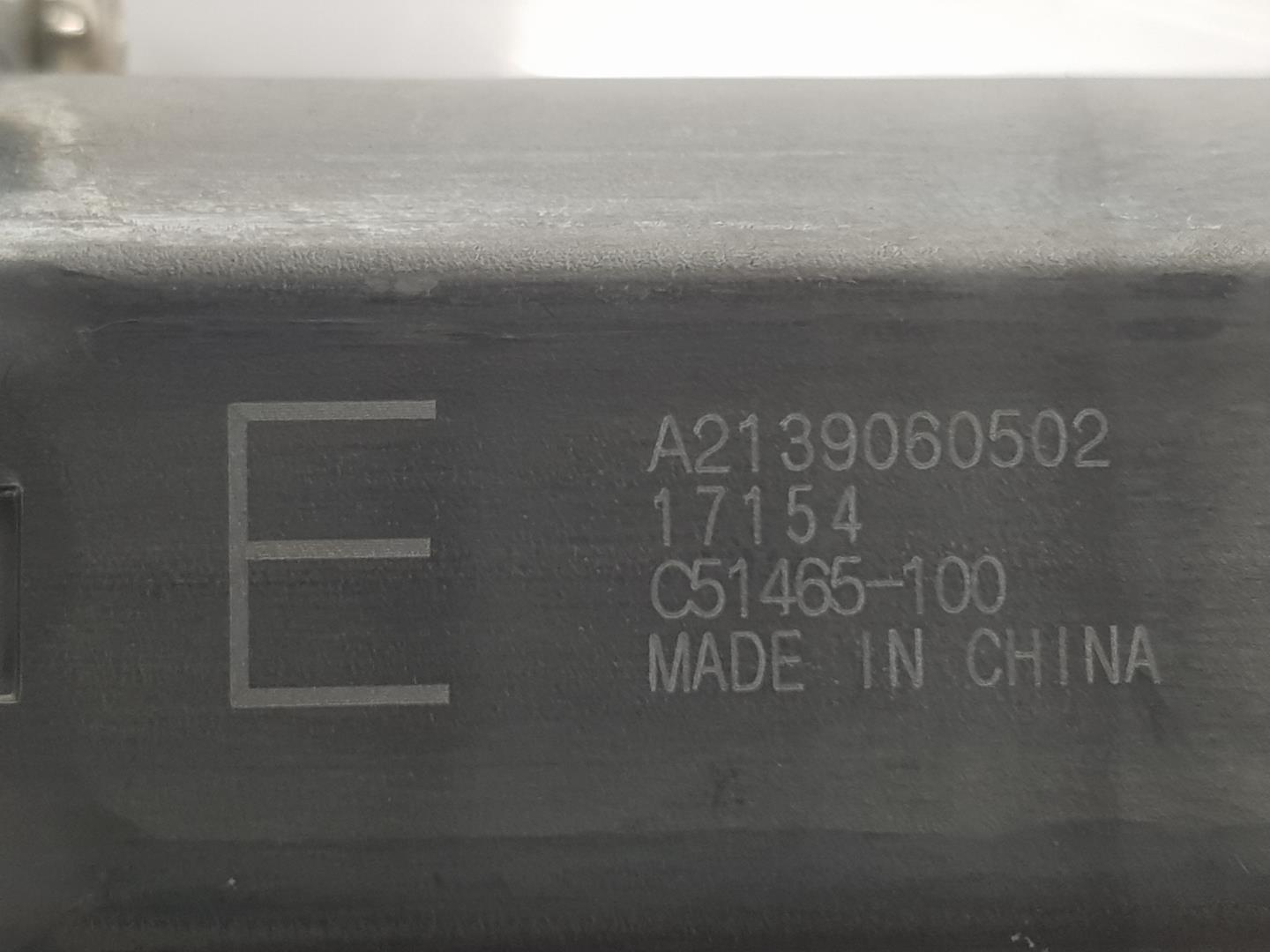 MERCEDES-BENZ GLC 253 (2015-2019) Galinių kairių durų stiklo pakelėjo varikliukas A2139060502, A2139060502 24150338