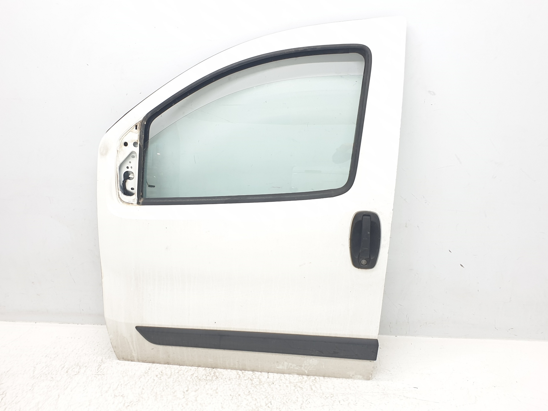 FIAT Fiorino 3 generation (2008-2023) Дверь передняя левая 1367187080,1367187080,COLORBLANCO 27229321