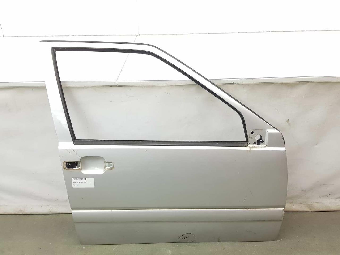 VOLVO V70 1 generation (1997-2000) Передняя правая дверь 9152414, 9152414 19714826