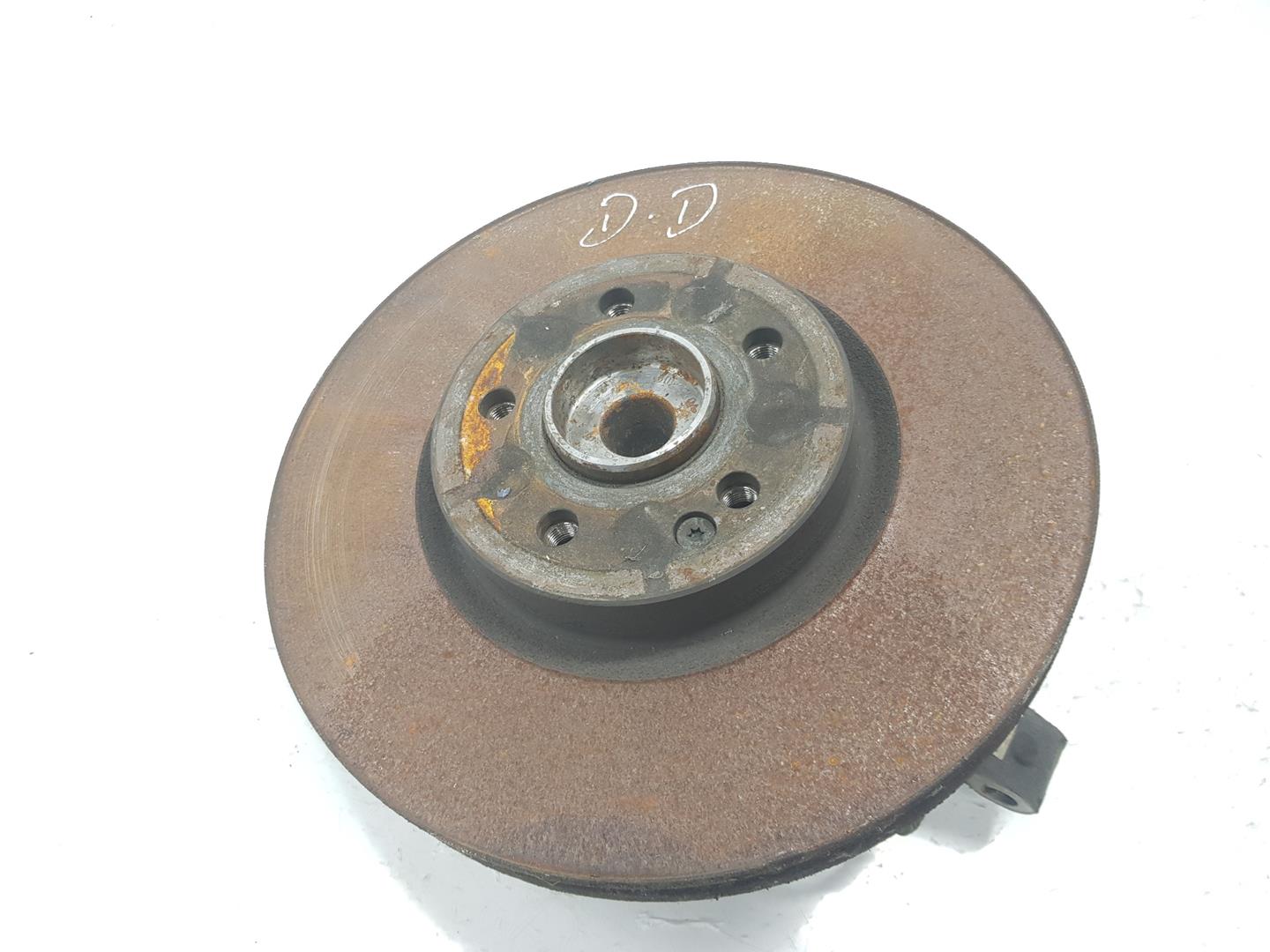 MERCEDES-BENZ Front Right Wheel Hub A4473300720, A4473300720 24144217