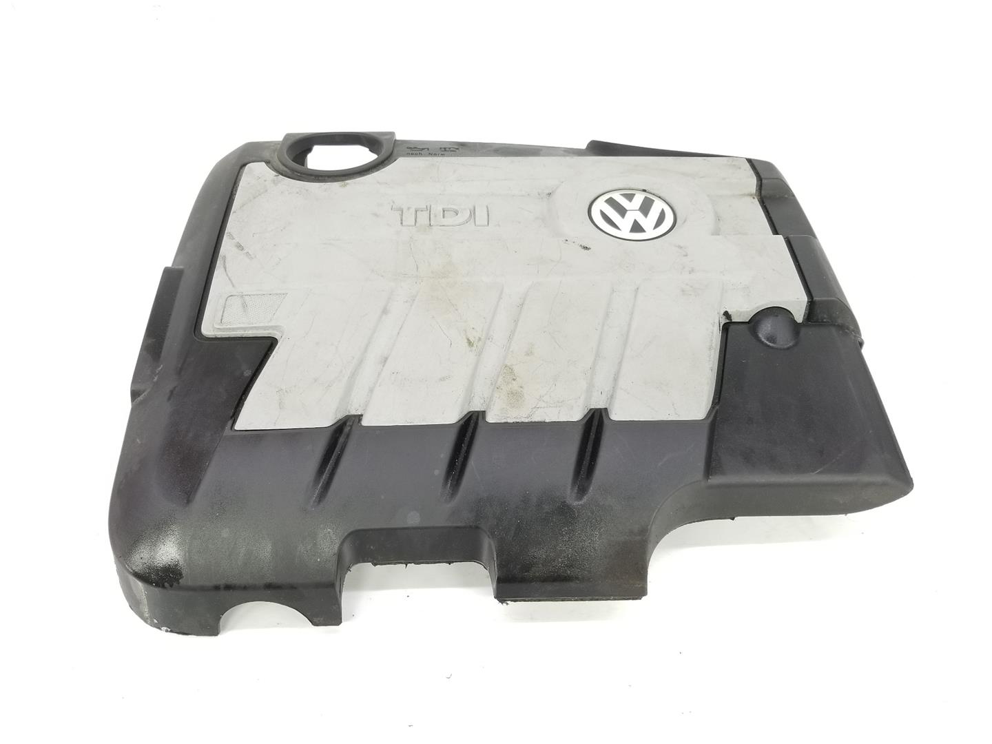 VOLKSWAGEN Passat B6 (2005-2010) Кришка двигуна 03L103925AM,03L103925AM 19804835