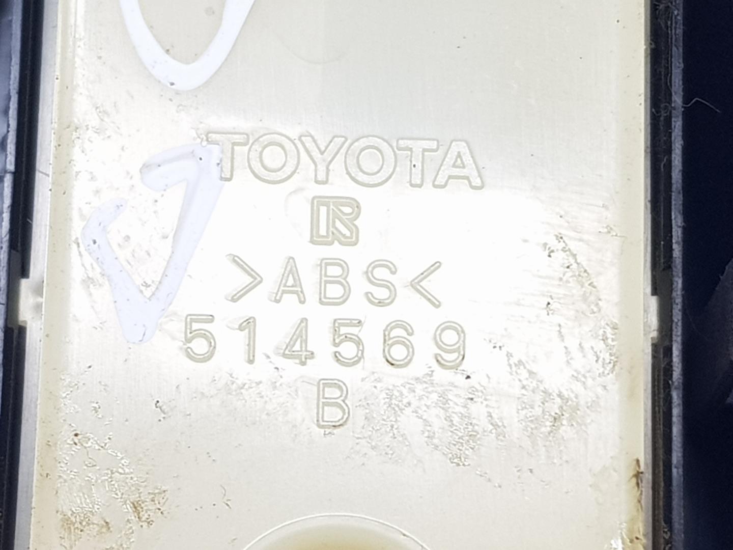 TOYOTA Land Cruiser 70 Series (1984-2024) Кнопка стеклоподъемника передней правой двери 8404060010, 8404060010 21012284