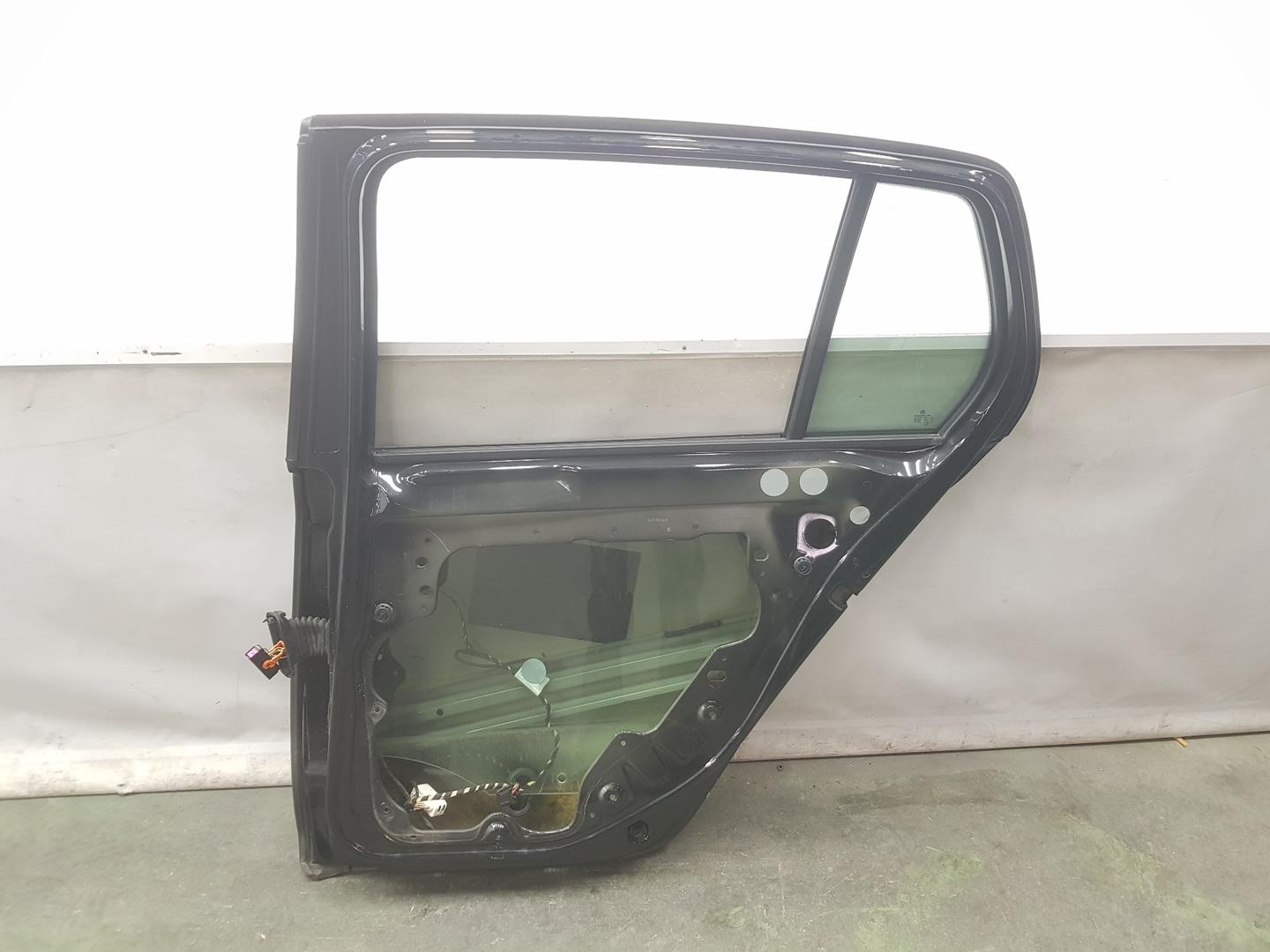 VOLKSWAGEN Golf 6 generation (2008-2015) Rear Right Door 5K6833055K, 5K6833055K, NEGRO2T/C9X2222DL 19799956