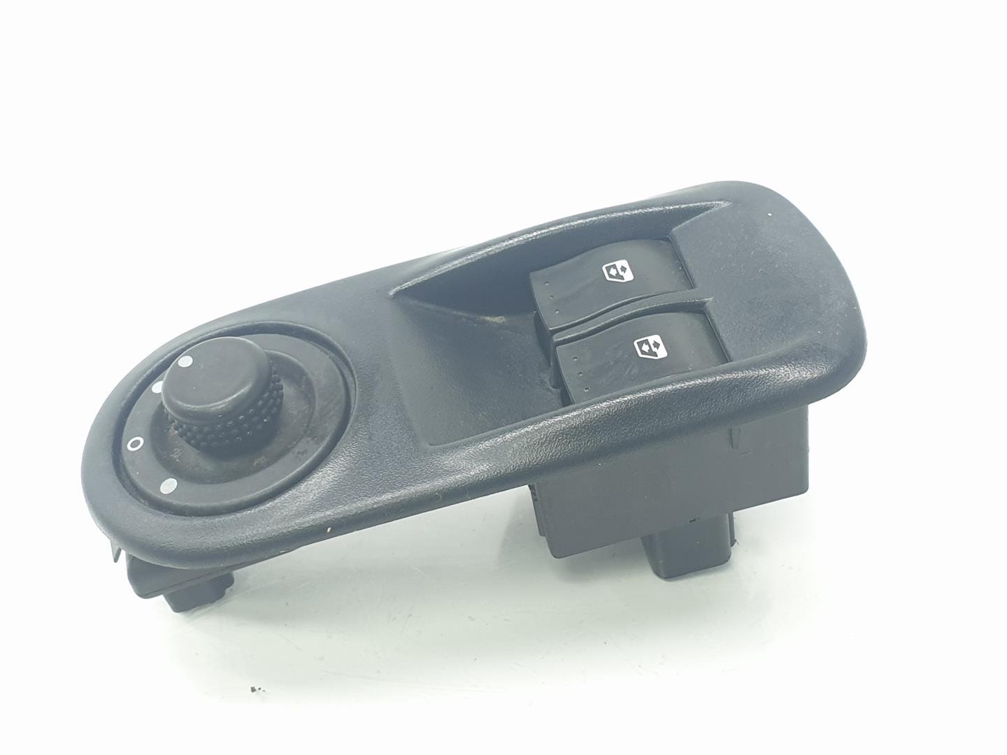 RENAULT 2 generation (2001-2015) Front Left Door Window Switch 8200011867, 8200108269 24252237