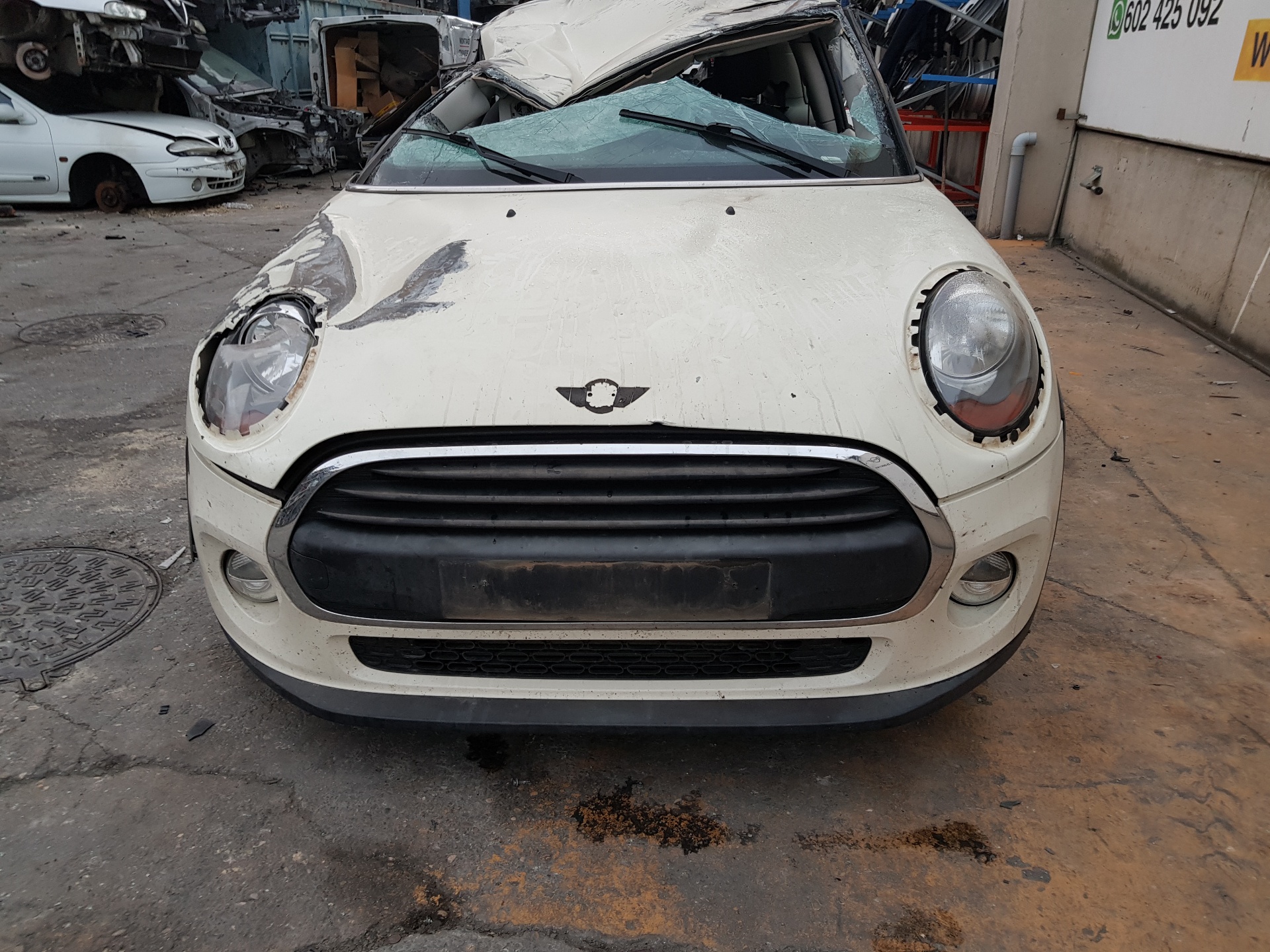 MINI Cooper F56 (2013-2020) Bal hátsó kerékagy orsója 15677210,8842877 23751540