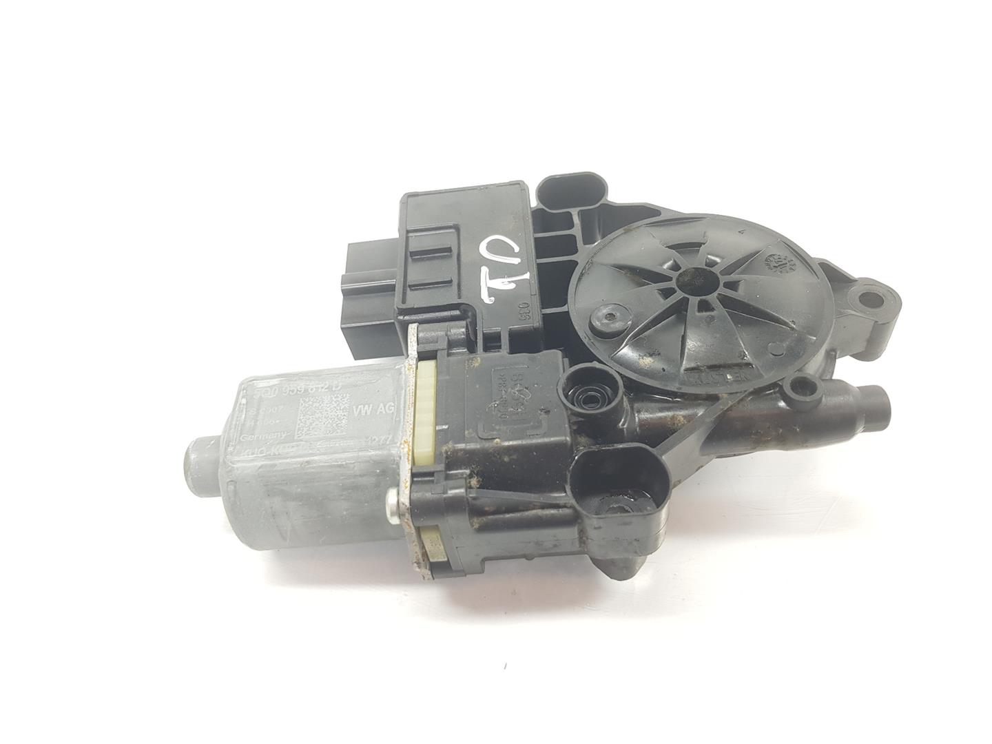 VOLKSWAGEN Golf 7 generation (2012-2024) Rear Right Door Window Control Motor 5Q0959812D, 5Q0959812D 20354226