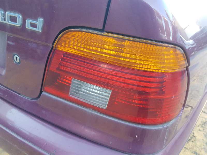 BMW 5 Series E39 (1995-2004) Priekinė kairė stebulė 31211092853, 31211092853 19720837