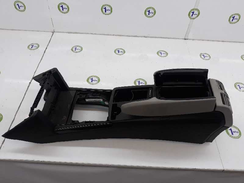 MERCEDES-BENZ E-Class W212/S212/C207/A207 (2009-2016) Armrest 21268004509G47,21268085029G23 19632482