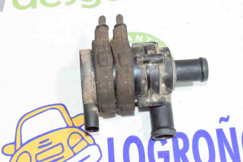 VOLKSWAGEN Touareg 1 generation (2002-2010) Vandens pompa 7L0965561D, 7L0965561D 23777586