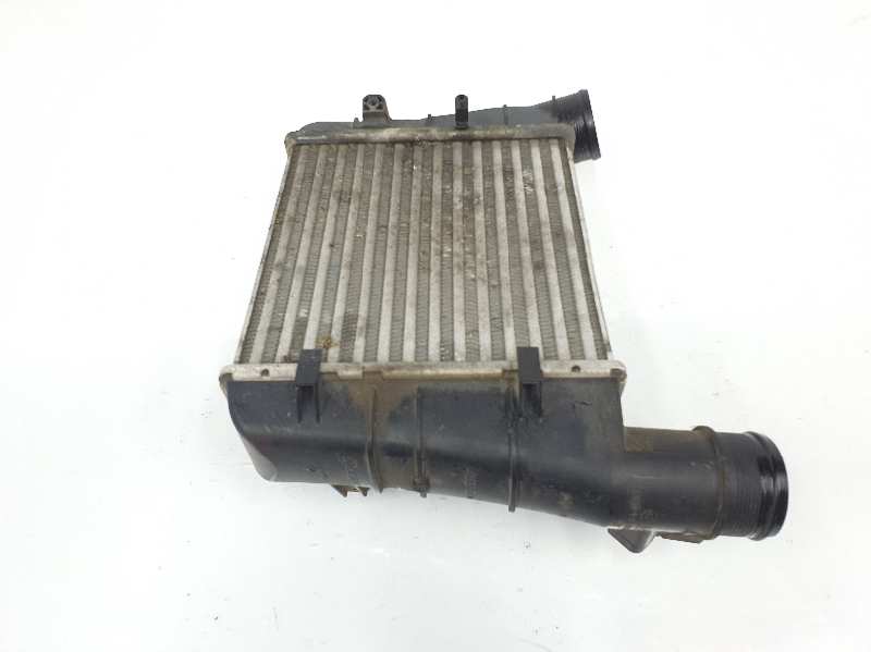 SEAT Exeo 1 generation (2009-2012) Intercooler Radiator 8E0145805AA, 8E0145805AA 19746295