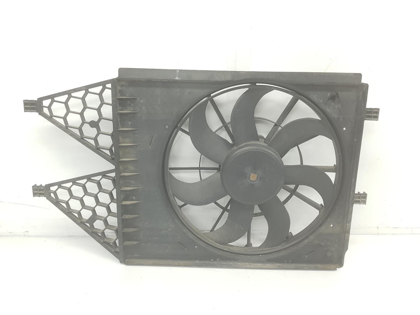 SEAT Ibiza 4 generation (2008-2017) Diffuser Fan 6R0121207A, 6R0121207A 19781728