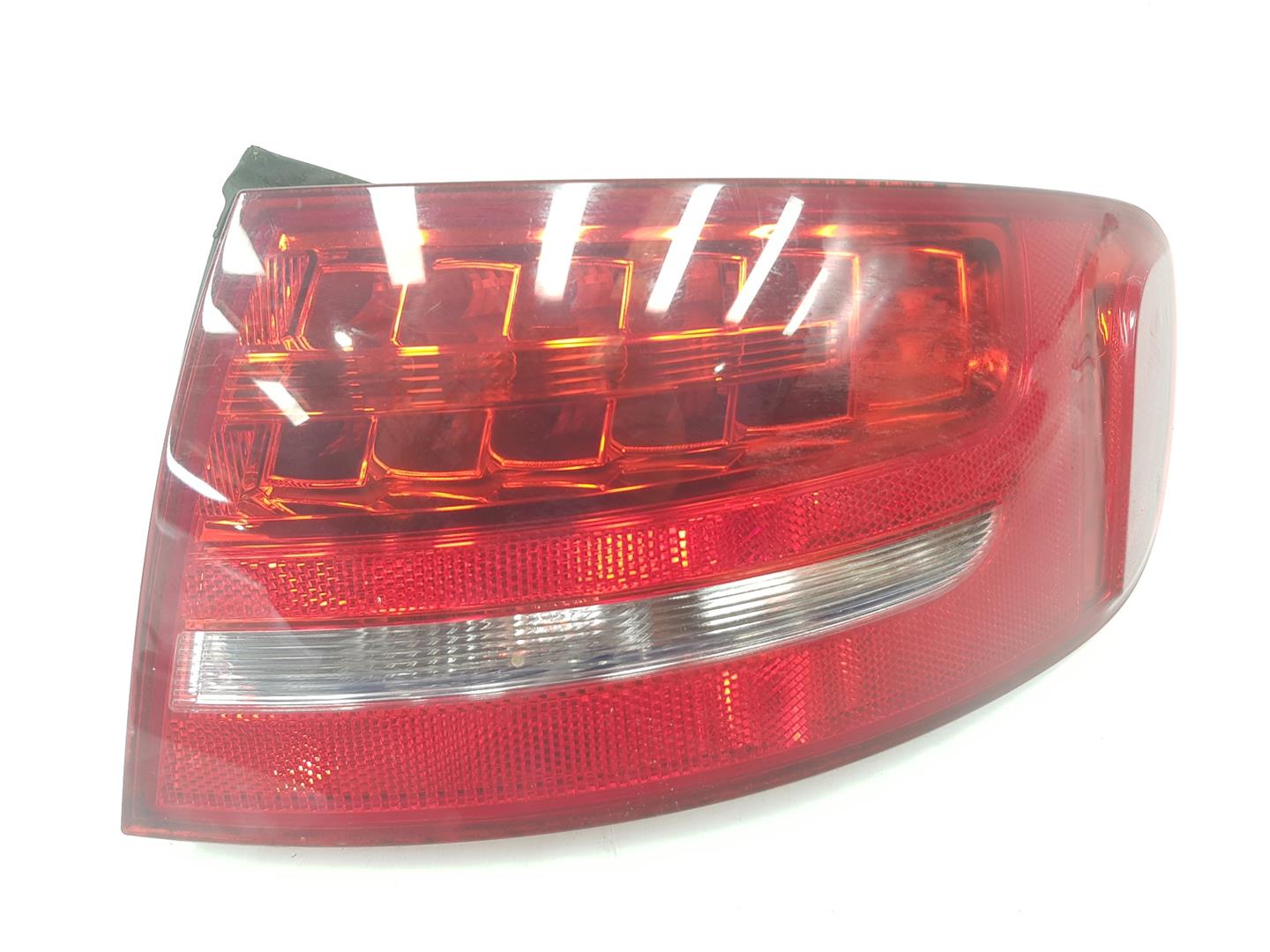 AUDI A5 Sportback Задна дясна задна лампа 8K9945096B, 8K9945096B 25025456