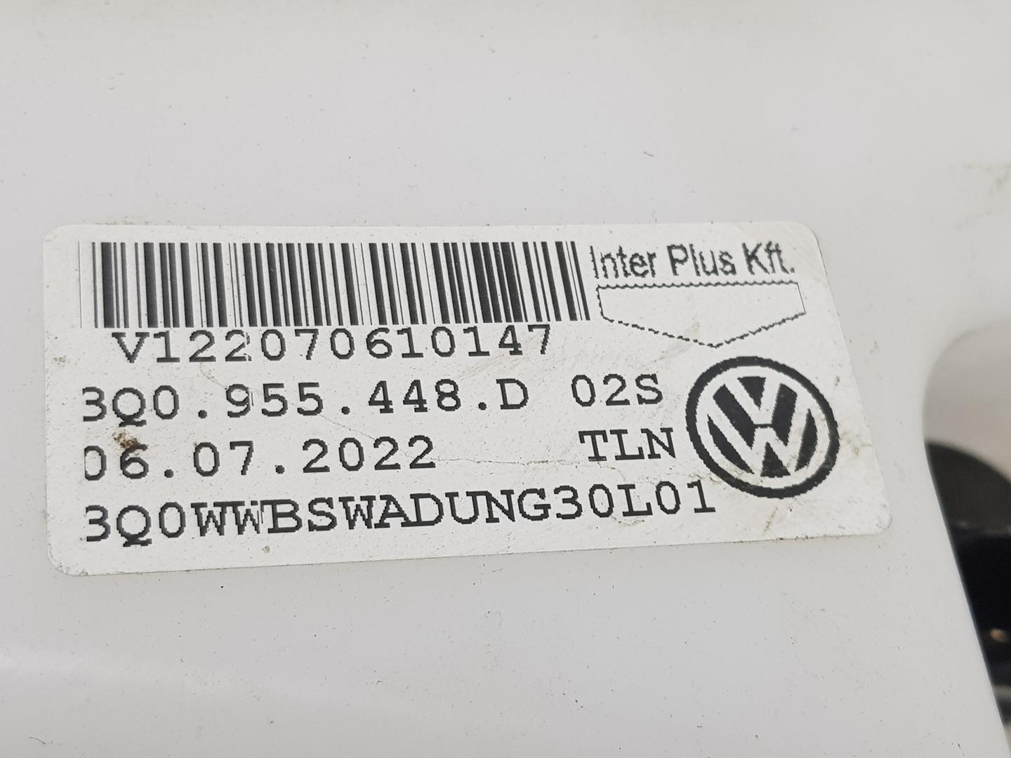 VOLKSWAGEN Passat Variant 1 generation (2010-2024) Langų skysčio (apiplovimo) bakelis 5G0955453J, 5G0955453J 24224821