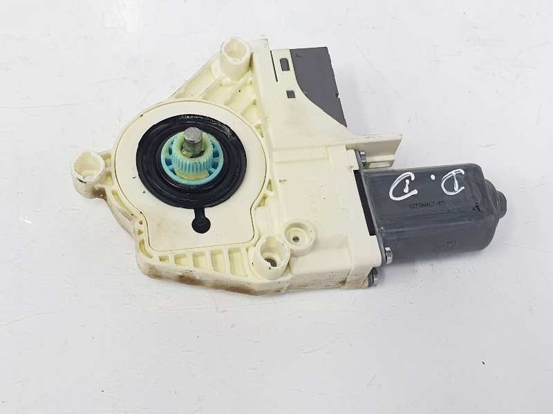 LAND ROVER Range Rover Sport 1 generation (2005-2013) Motor de control geam ușă dreapta față CUR000141, SOLOMOTOR 19659696